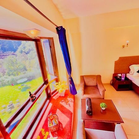 Sagar Resort !! Mountain View ! Luxury Stay ! Family Resort ! Private Parking ! Near Mall Road Manāli エクステリア 写真
