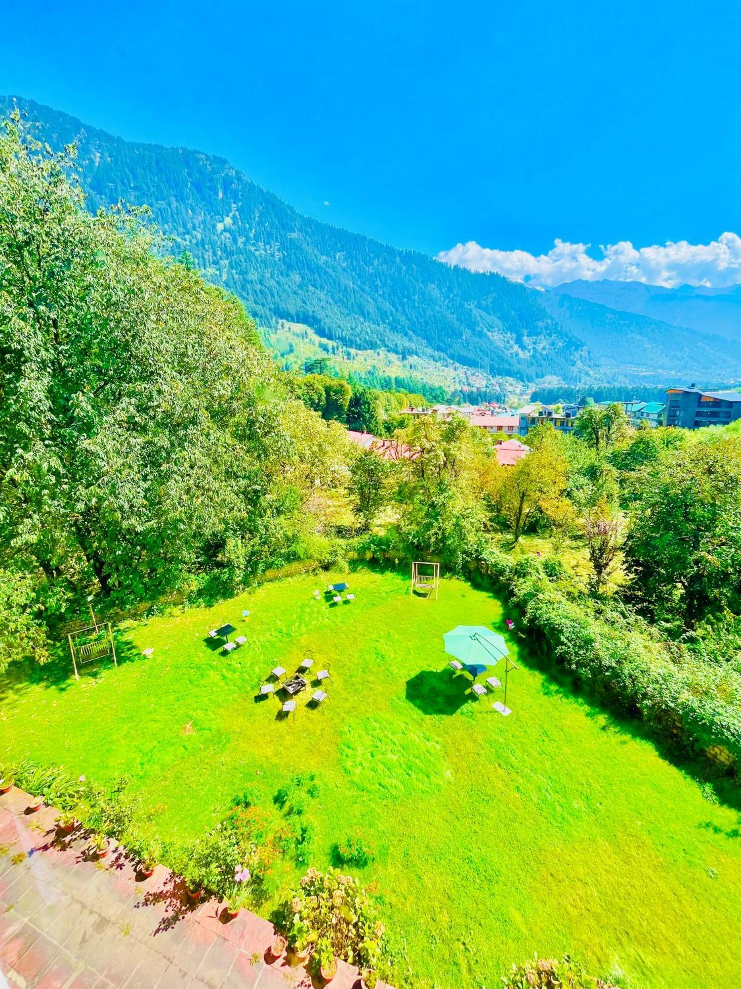 Sagar Resort !! Mountain View ! Luxury Stay ! Family Resort ! Private Parking ! Near Mall Road Manāli エクステリア 写真