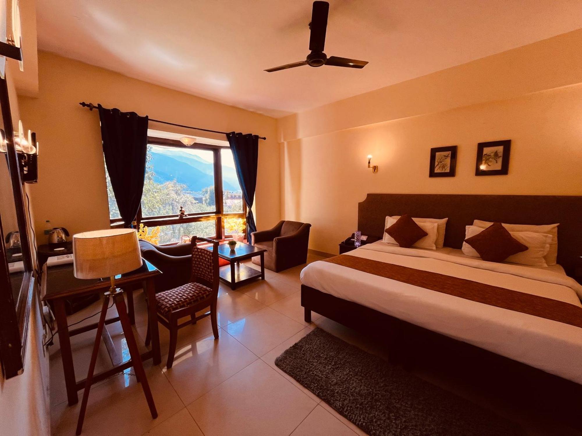 Sagar Resort !! Mountain View ! Luxury Stay ! Family Resort ! Private Parking ! Near Mall Road Manāli エクステリア 写真